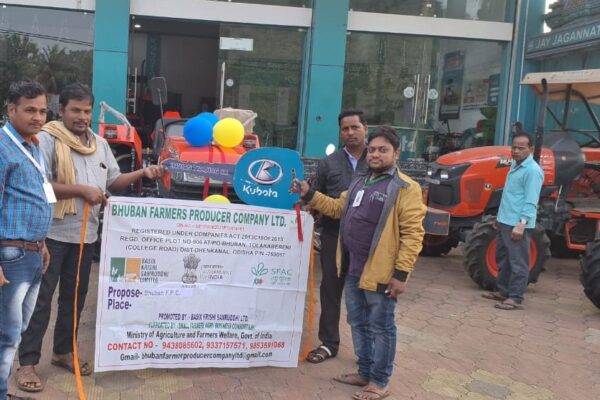 Under ‘Custom Hiring Centre scheme’, Bhuban FPCL, Bhuban block of Dhenkanal district, Odisha purchased agri-implements through Agri Infra Fund-CGF-NAB.