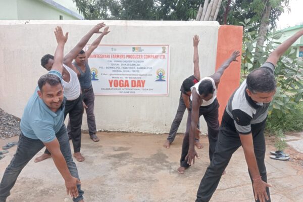 Ghanteswari FPO, Sambalpur district, Odisha joined hands with farmers to celebrate International Yoga Day 2025 with asanas & group meditation.